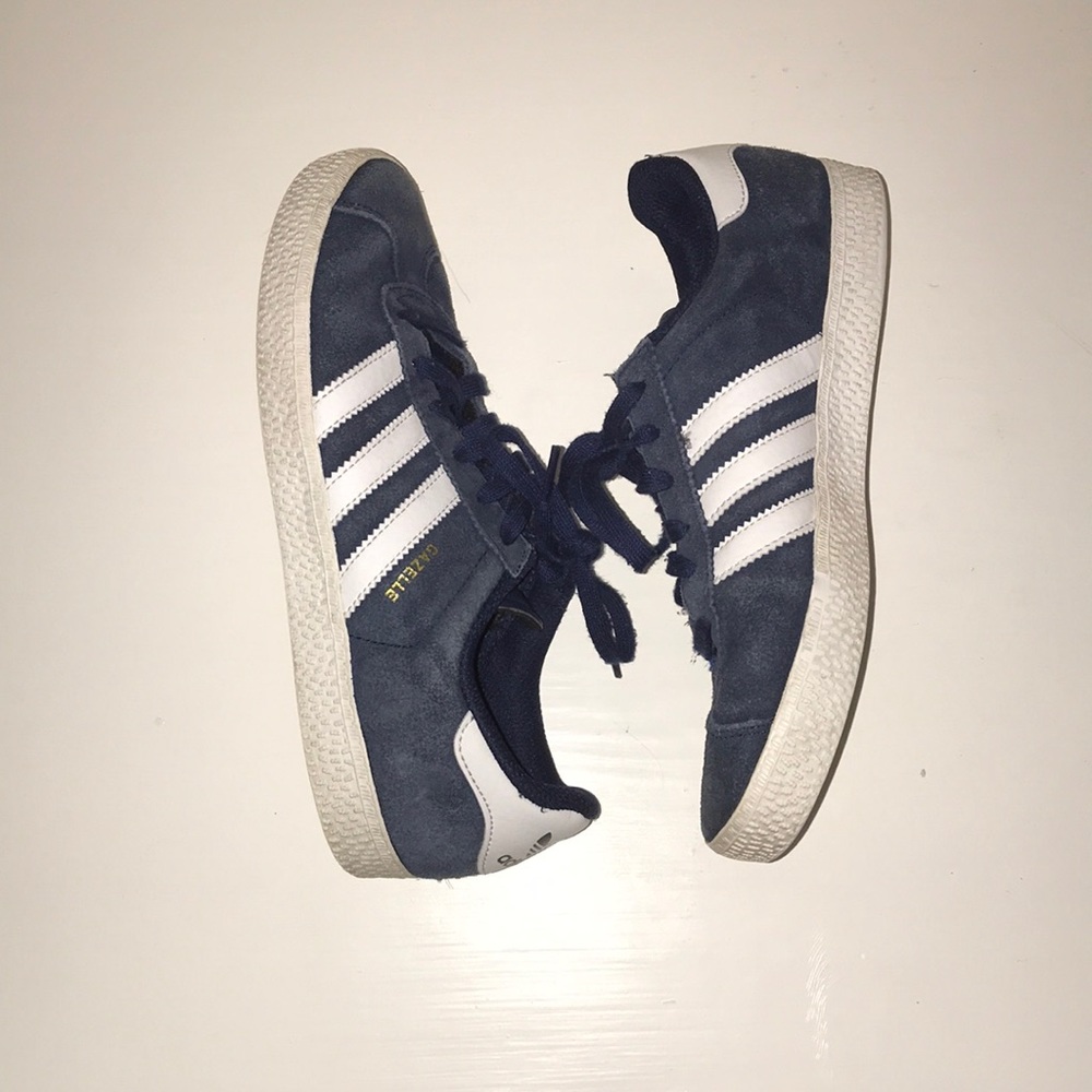 Navy blue gazelle adidas